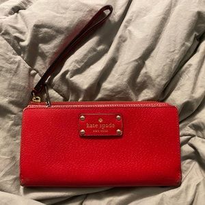 Double Zip Kate Spade Wristlet